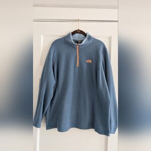 The North Face 1/4-Zip Fleece Top